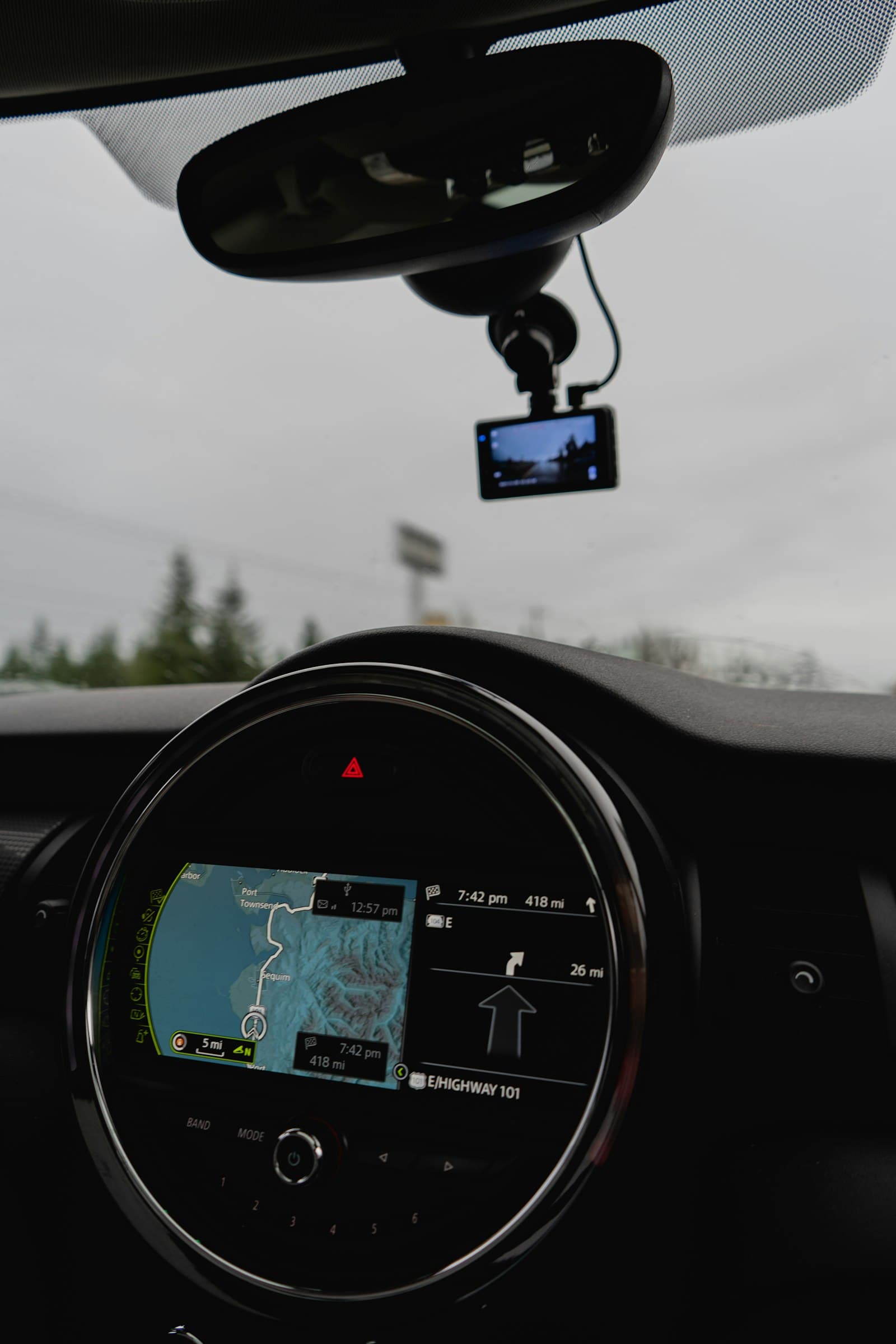 Car dashboard with a GPS device mounted in the middle